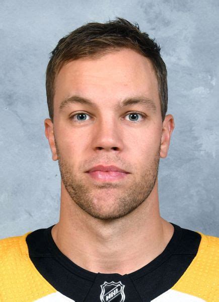 Taylor Hall - Stats & Facts - Elite Prospects