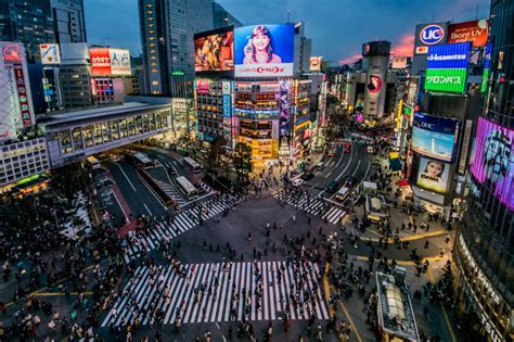 Shibuya Crossing in Tokyo: See the world's wildest intersection | CNN