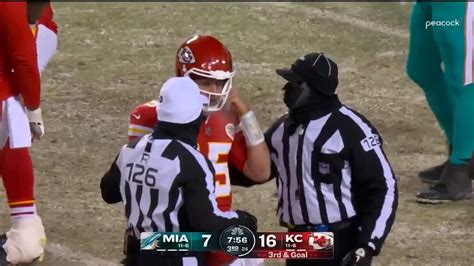 Patrick Mahomes cracks helmet during Dolphins-Chiefs playoff clash as ...