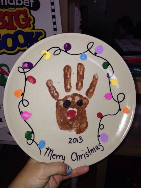 Reindeer handprint with Christmas lights on a plate. Great Christmas ...