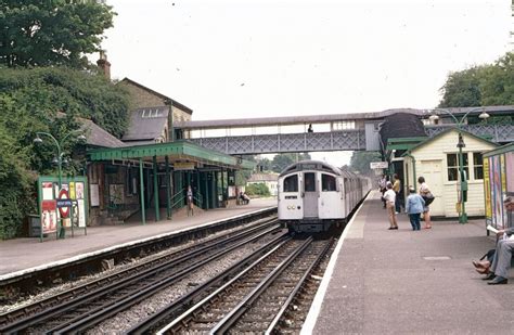 Northern Line station Finchley Central in 1981 | Flickr - Photo Sharing! London Tube, Old London ...