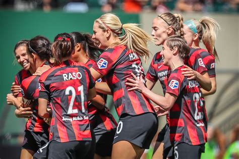 Portland Thorns clinch playoff berth with 1-0 win over Houston Dash - oregonlive.com