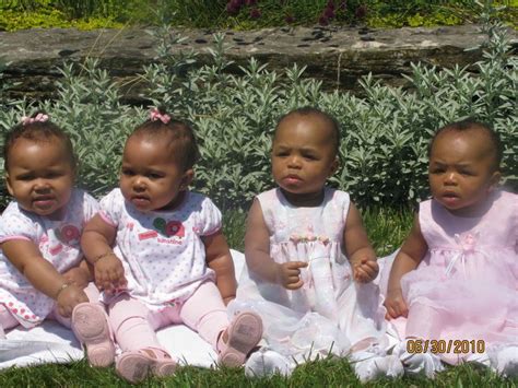 2 sets of twins! Leah & Lailah (fraternal) sitting with Reese & Keira (identical). | Cute baby ...