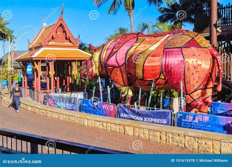 Taronga Zoo, Sydney, Australia. Rhinoceros Sculpture Editorial Stock Photo - Image of vivid ...