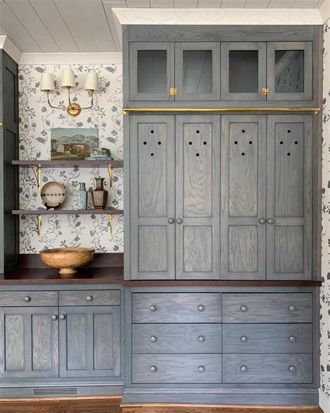 Old World And Unexpected Kitchen Cabinet Trends That We Are Loving Leaning Into Ways To Make A ...