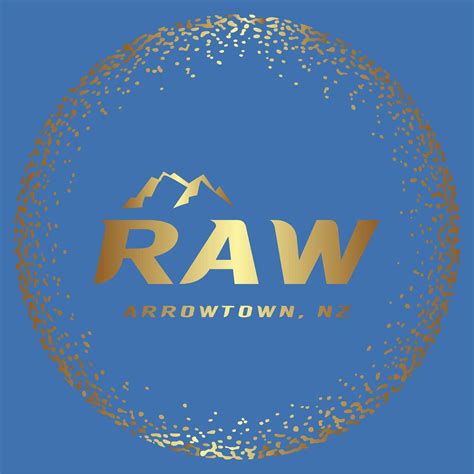 Gold Panning » Arrowtown