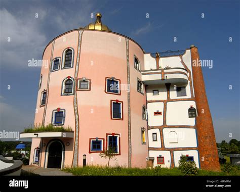 Eccentric architecture hi-res stock photography and images - Alamy