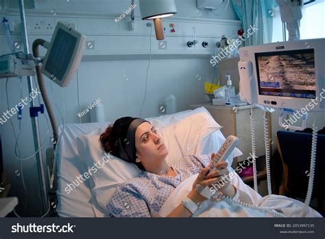 693 Hospital Room With Tv Images, Stock Photos & Vectors | Shutterstock