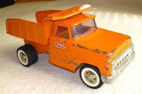 Vintage 1960's All Metal Tonka Orange Dump Truck | #1918185038