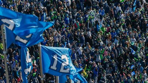 Seahawks Super Bowl Victory Parade time-lapse - Field Gulls