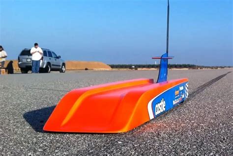 World’s fastest RC car hits record 188 mph - SlashGear