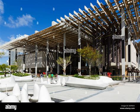 The newly opened (as of December 2013) Perez Art Museum of Miami Stock Photo: 63793061 - Alamy