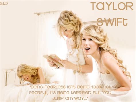 Taylor Swift wallpaper 1 - BERITA HARIAN ONLINE