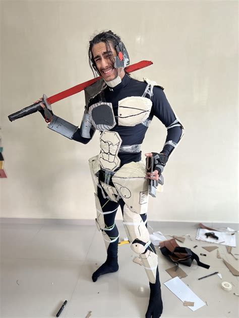 I made a Jetstream Sam cosplay out of cardboard and tape : r ...