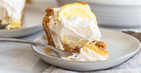 Lemon Cream Pie with Graham Cracker Crust - Miss Allie's Kitchen