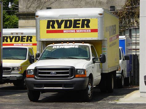 10 Best Moving Truck Rental Companies