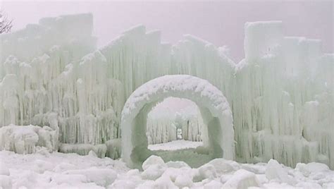 Lake Geneva Ice Castles construction begins | FOX6 Milwaukee