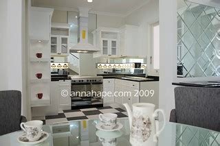 Foto Kitchen Set Desain Dapur Mewah Klasik Modern: White K… | Flickr