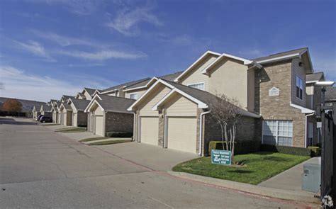 Oaks of Arlington - Arlington, TX | Apartment Finder