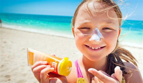 How to Protect Your Skin From the Sun - Healthy Lifestyle