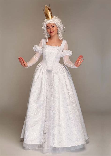 The costume of the White Queen, 100387, size ONE SIZE | Compare prices ...