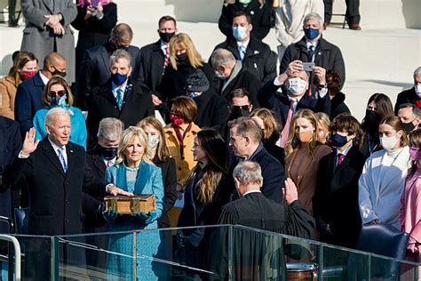 File:President Joe Biden swearing in ceremony.jpg - Wikimedia Commons