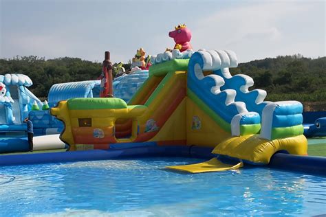 WW096 Large Pink Pig Water Park with Inflatable Pool Slideombos, Slides, Inflatable Sport Games ...