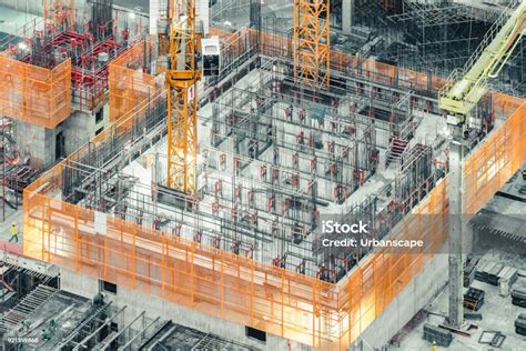 Isometric Top View Of An Under Construction Building Civil Engineering ...