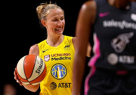 Courtney Vandersloot se anota un récord de la WNBA | Viva Basquet