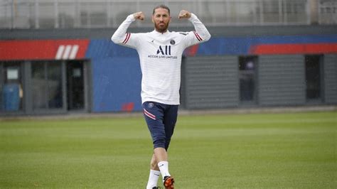 Sergio Ramos hopes to make PSG debut in two weeks... but reports in France say he's out for two ...
