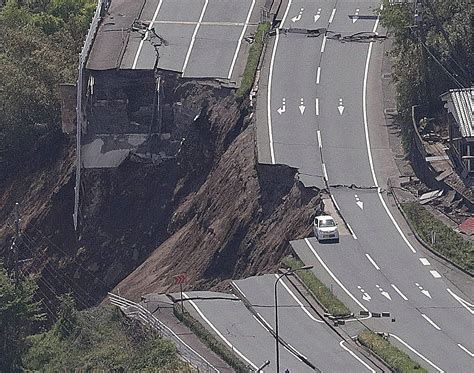 Japan Earthquake: Kumamoto Airport Shut Down, Flights Cancelled As Rain ...