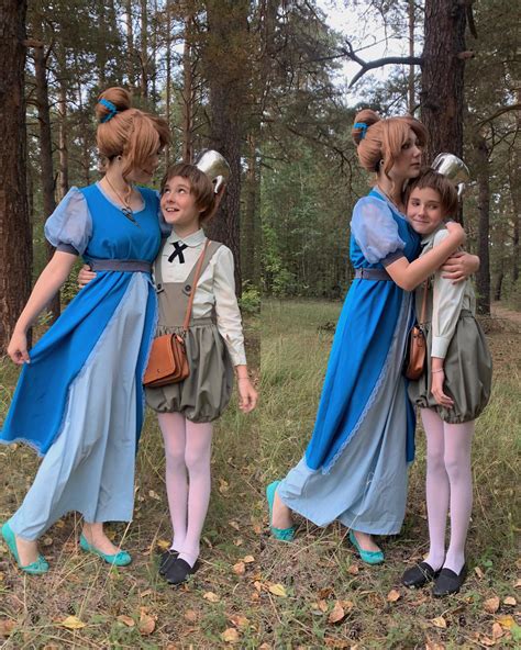 Over the Garden Wall cosplay Beatrice and Greg by daaarchi and anna_grek : overthegardenwall