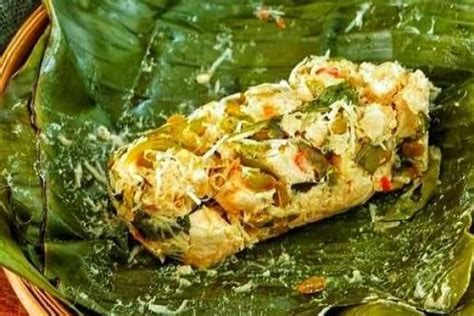 Resep Botok Tahu Tempe, Aroma Daun Pisangnya Bikin Ngiler