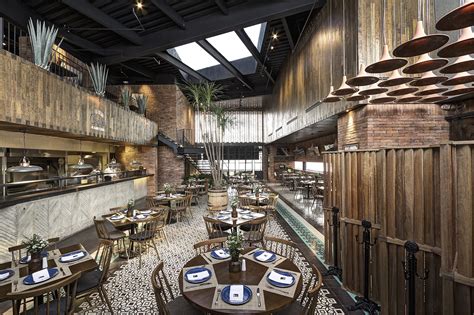 La Tequila South Restaurant / LOA | ArchDaily