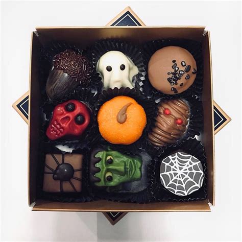 Spooky Halloween collection from Moonstruck Chocolate | Halloween ...