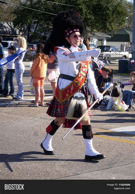 Scottish Bagpipe Band Leader Image & Photo | Bigstock