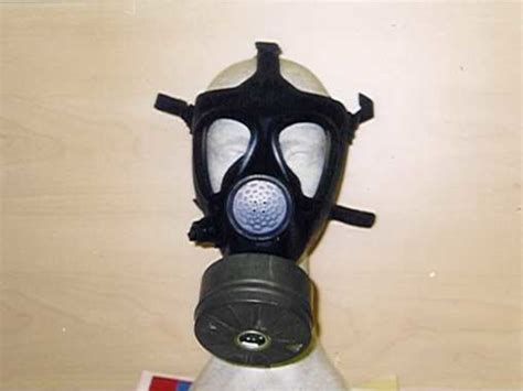 ISRAELI MILITARY GAS MASK M15 - Contact International (Kalia) Ltd.