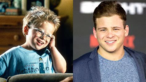 ‘Jerry Maguire’ Cast Then & Now: Tom Cruise, Renee Zellweger & More – Hollywood Life