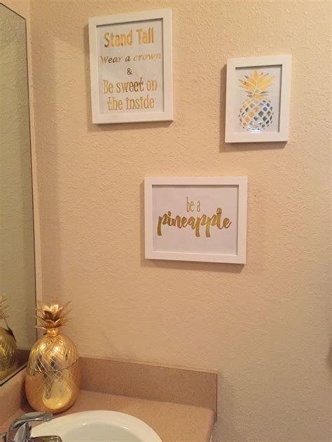 Be a pineapple...master bathroom! Gold Bathroom Decor, Bathroom Decor Themes, Girls Bathroom ...