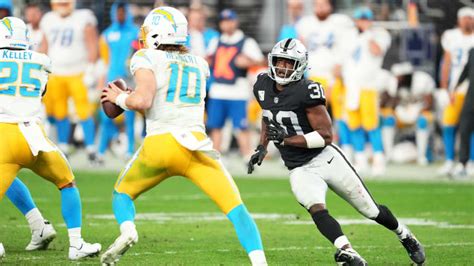 Chargers fans must do the unthinkable in Week 15 — root for the Raiders