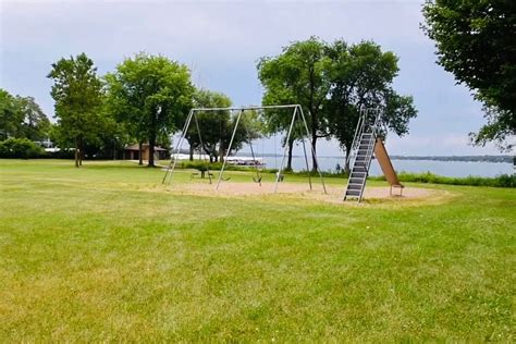 Lake Okoboji Camping: The Ultimate Guide to an Outdoor Adventure - Lake ...