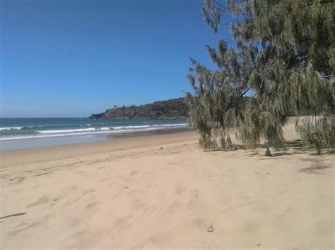 Learning to surf in Agnes Water, Australia - The Imagination Trail