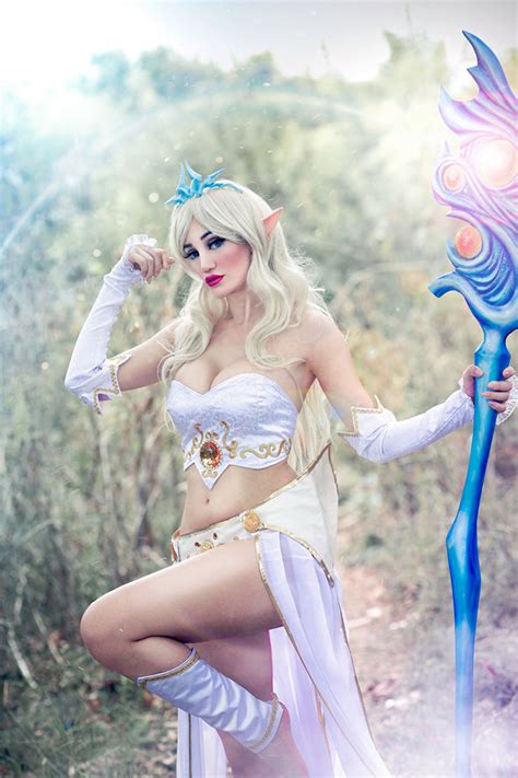 Janna from League of Legends Cosplay