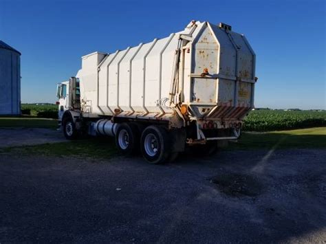 2003 Autocar Garbage Truck for sale in Fort Jennings, OH ...