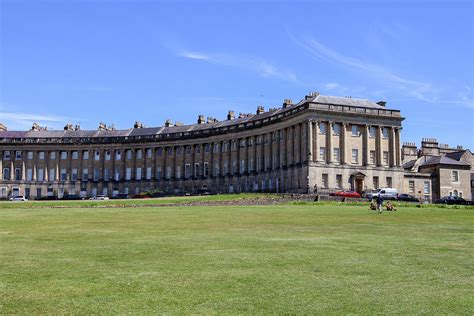 The Royal Crescent, Bath. UK Photograph by Colin Peachey