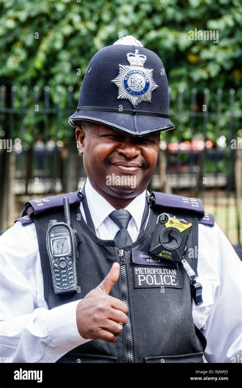 Police uniform uk hi-res stock photography and images - Alamy