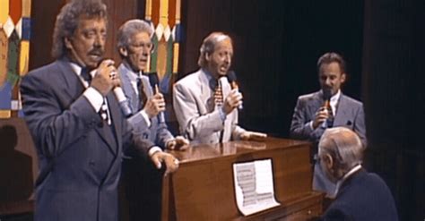 The Statler Brothers - Jesus Hold My Hand [Live] - Christian Music Video