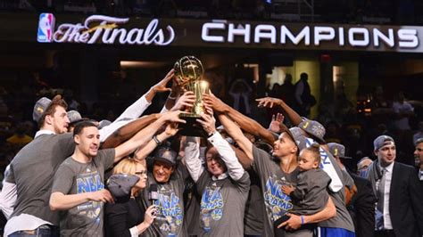 Golden State crowned NBA champions after 40 years | News | Al Jazeera