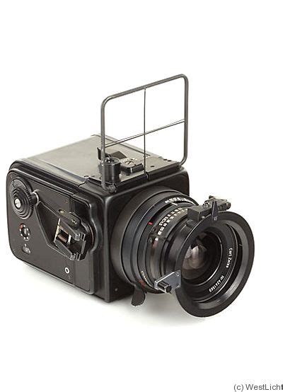 Hasselblad: Super Wide C ’Space Camera’ (Lunar Surface) Price Guide: estimate a camera value