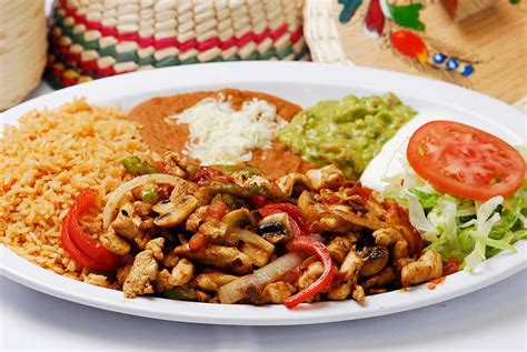 Fajitas de pollo al chipotle - Westchester Hispano